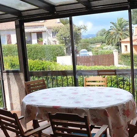 Maison Semi-independante A Giens Avec Vue Mer Et Wifi - Fr-1-335-201 Hyères